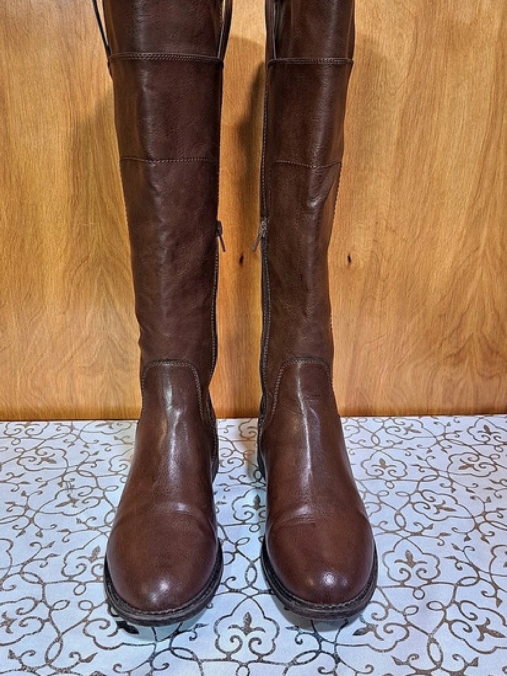 Frye And Co Women's Brown Faux  Leather Tall Boots Size 8M